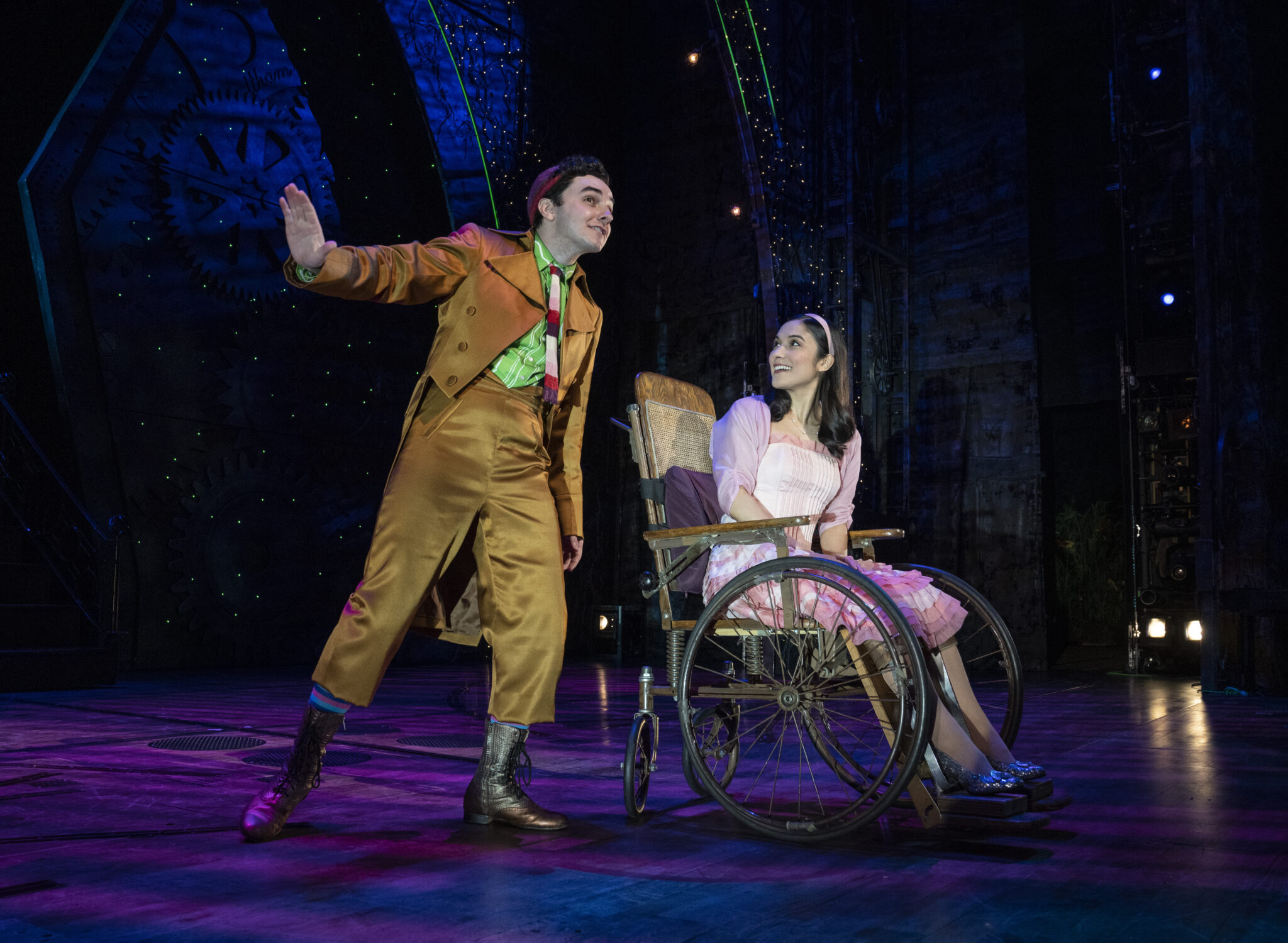 WICKED Arrives in Houston with Broadway at the Hobby Center – HOT IN